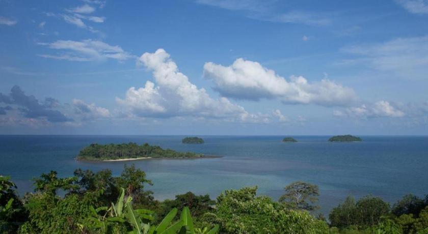 Sea Flower Resort Koh Chang Exterior photo