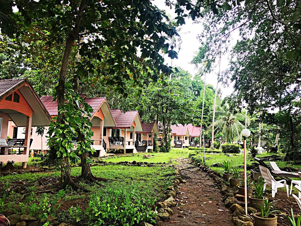 Sea Flower Resort Koh Chang Exterior photo